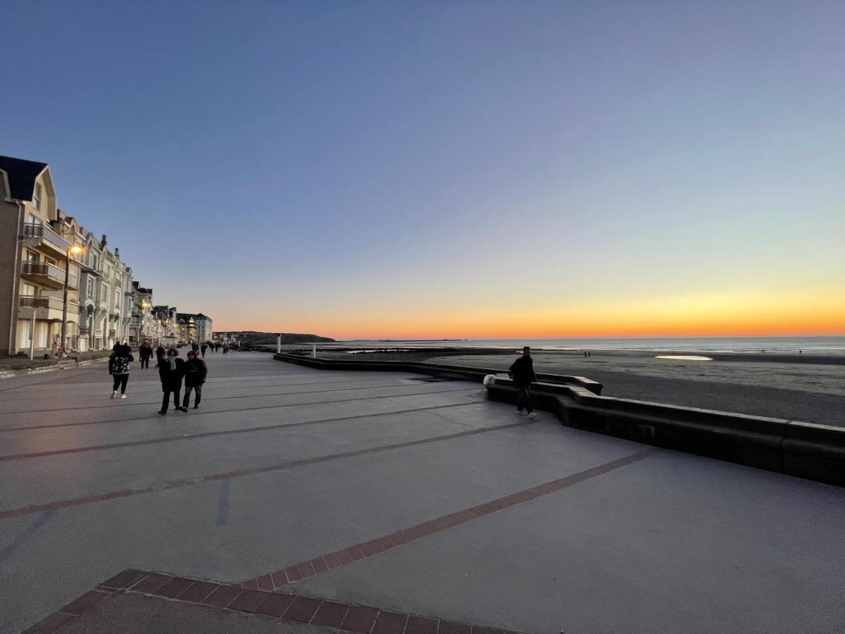 Villa Louise - Appartement Spacieux Proche Digue Avec Jardin Wimereux Exteriör bild